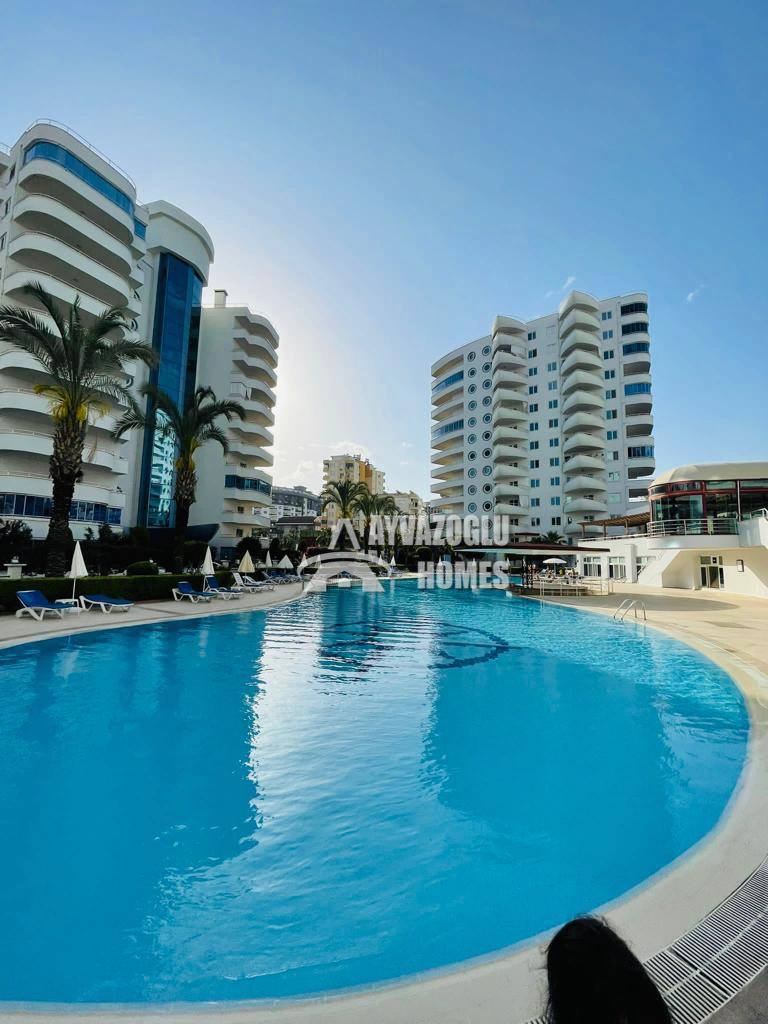 4977 Mahmutlar'da 2+1 Daire