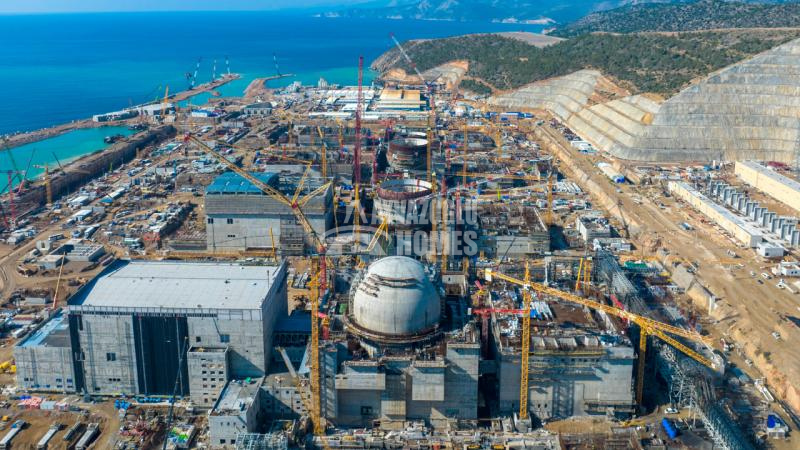 La Turquie prévoit la mise en service de sa première tranche de centrale nucléaire en 2026 avec le raccordement de la centrale d'Akkuyu.