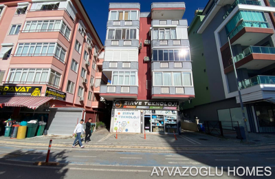 ID 5061 1+1 apartment in the center of Alanya, Saray district, 300 meters from the sea