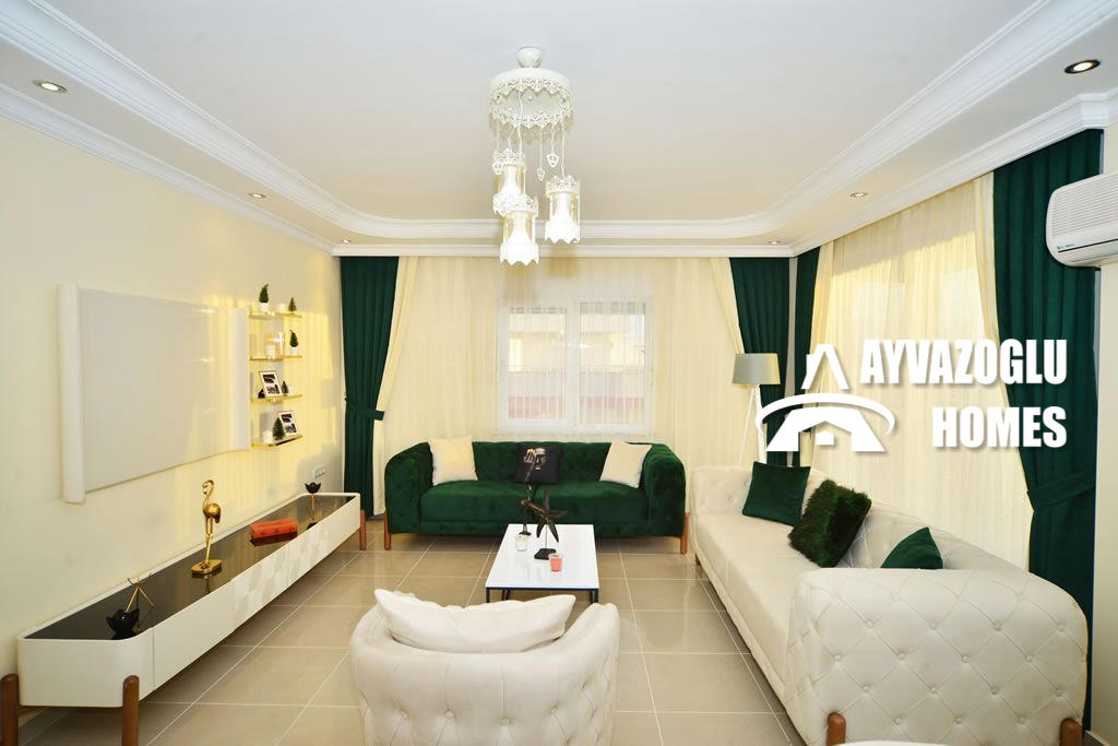 Меблированная квартира с 3 спальнями в центре Махмутлара, всего в 350 м от моря