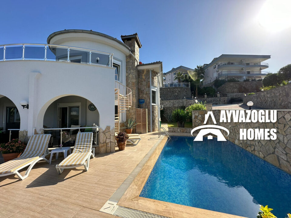 Вилла 3+1 с прекрасным видом в Каргыджаке/Алании