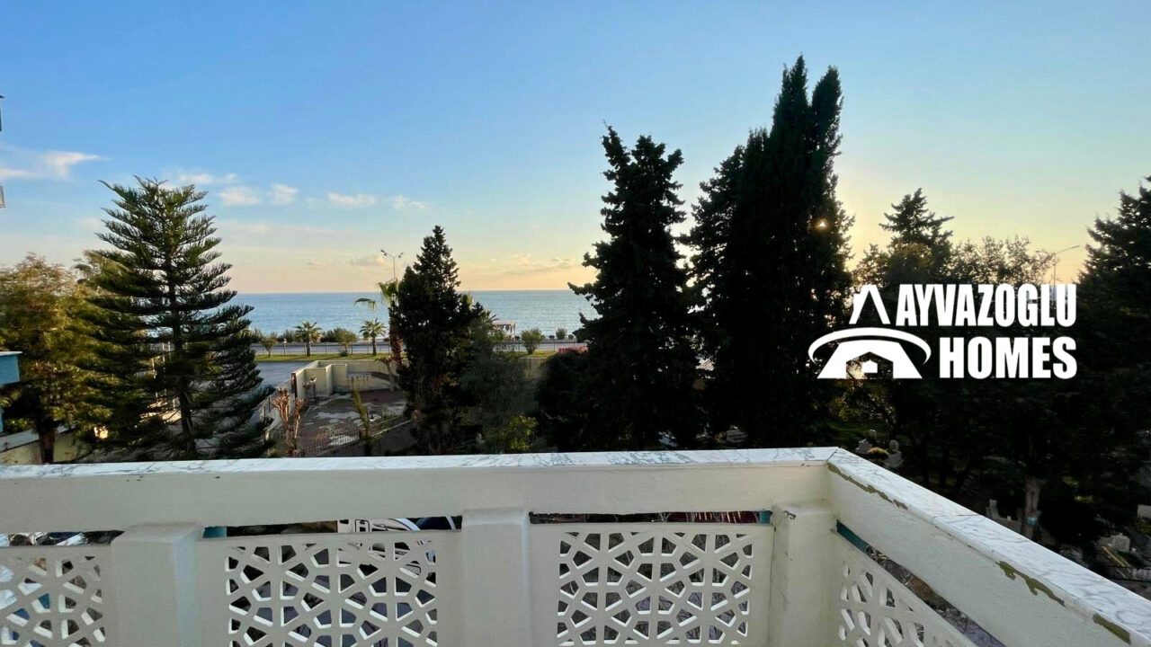 Большая квартира 2+1 с видом на море