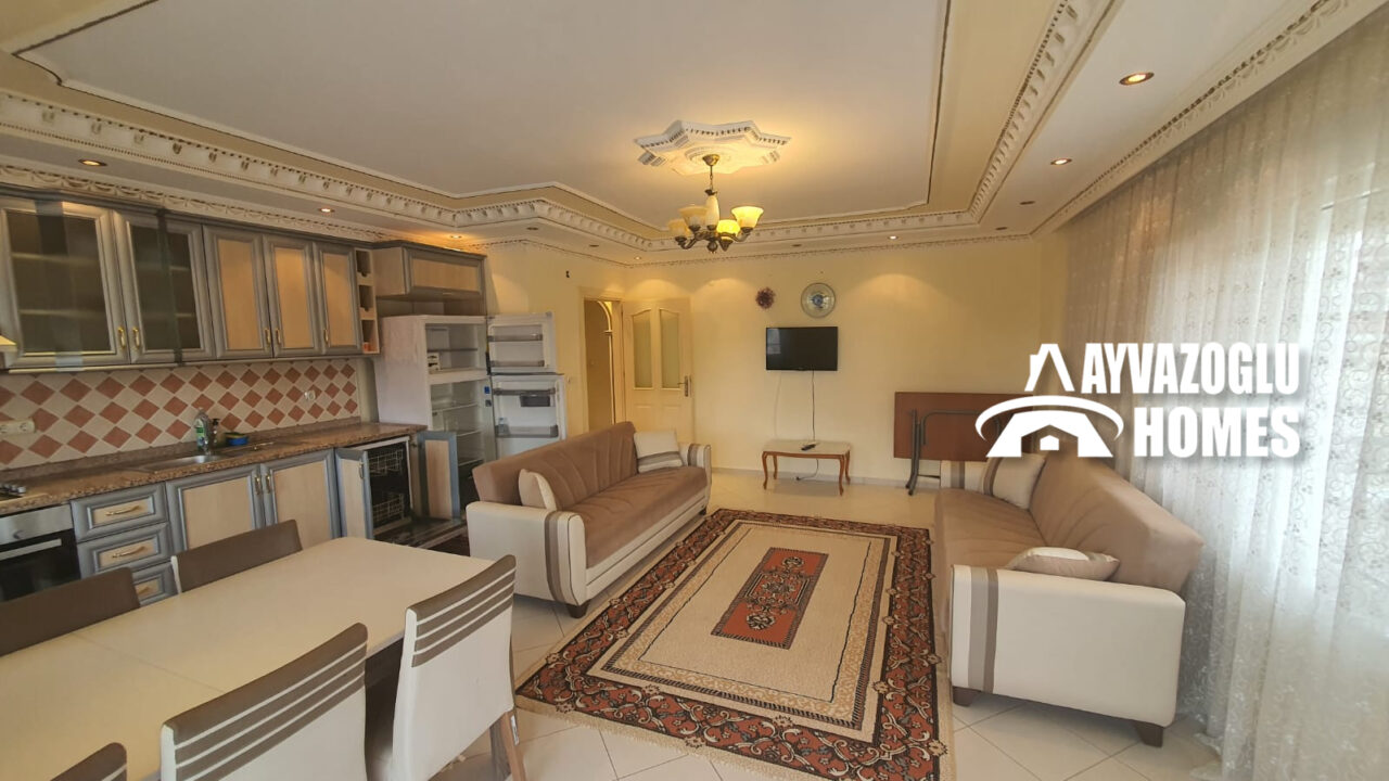 Большая квартира 2+1 в шаге от моря