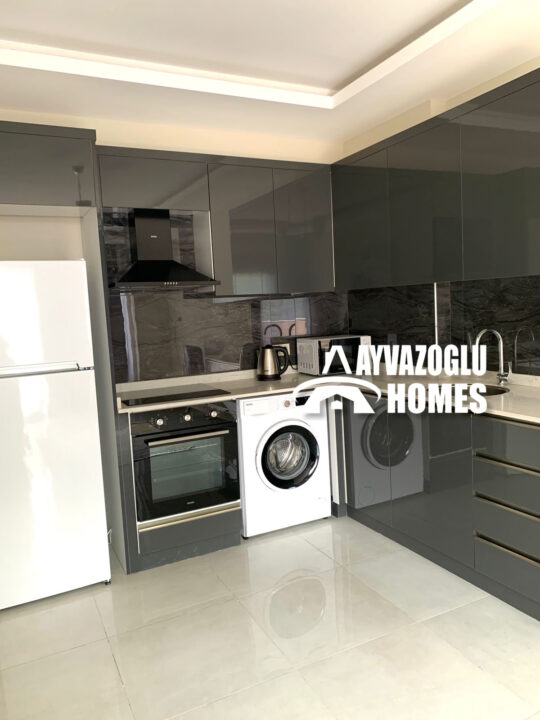 Квартира 1+1 в современном комплексе с бассейном