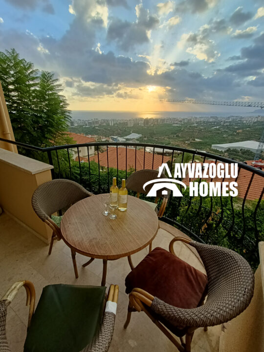 Maison de ville 2+1 avec vue sur la mer sur le territoire de l'hôtel