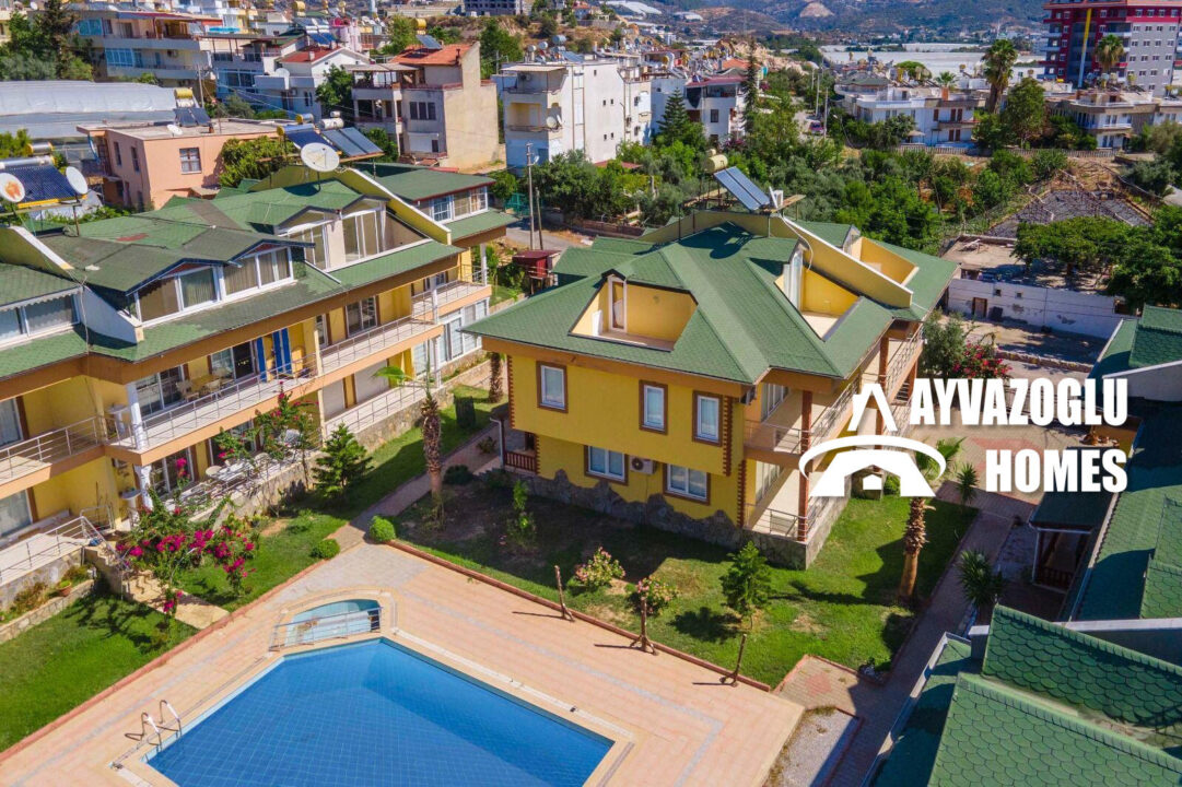 Вилла 4+1 с бассейном и садом в Демирташе — уют и уединение