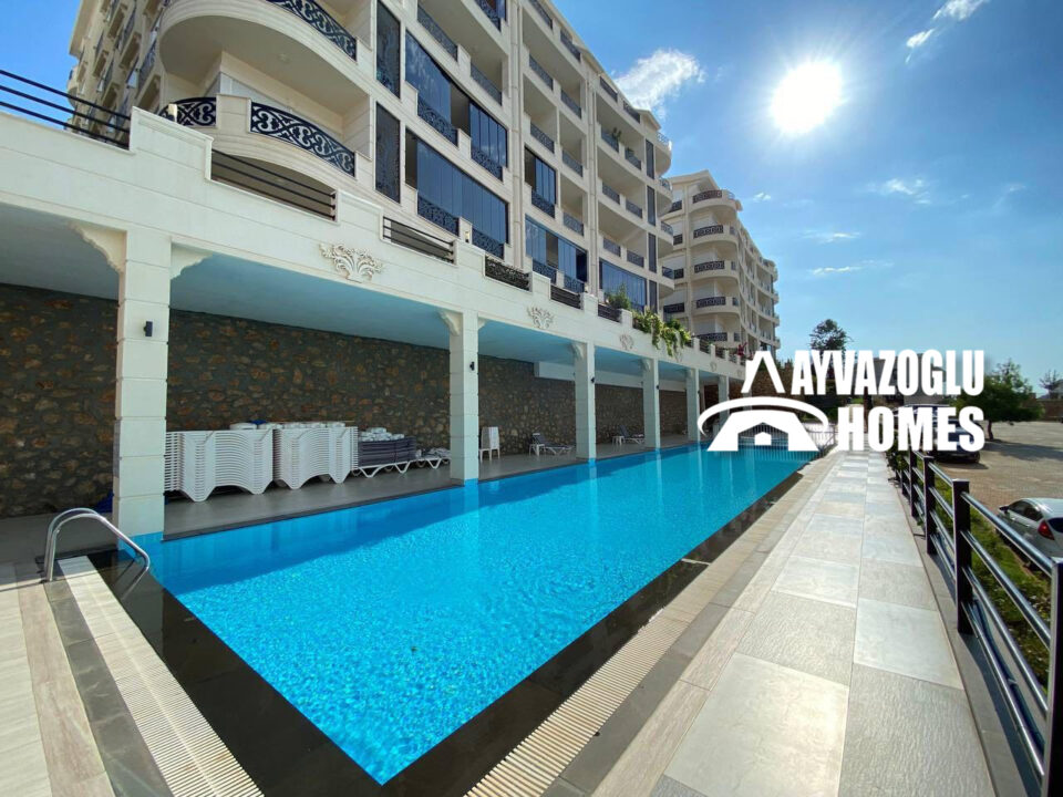 Oba'da zengin altyapıya sahip geniş mobilyalı dubleks 3+1