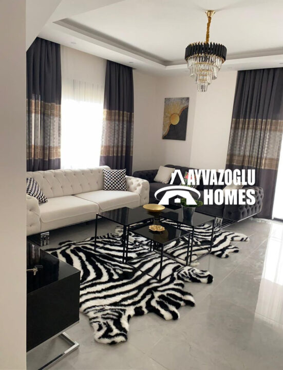 Votre duplex familial en bord de mer au coeur d'Oba - confort et infrastructure de luxe !