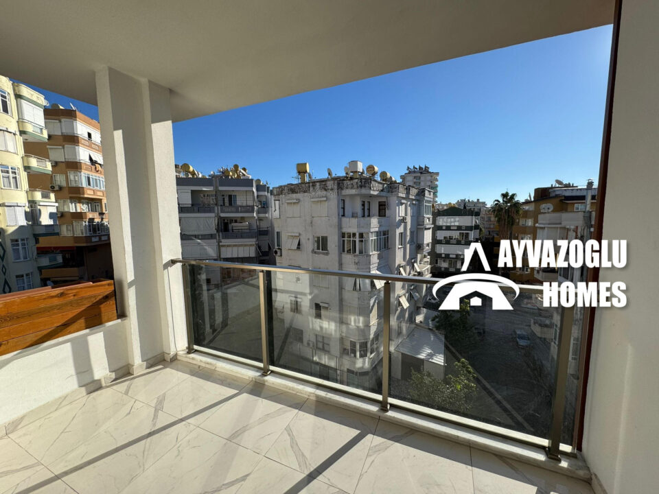 Duplex 2+1 avec vue mer en plein centre d'Alanya — Espace et confort à proximité de la plage