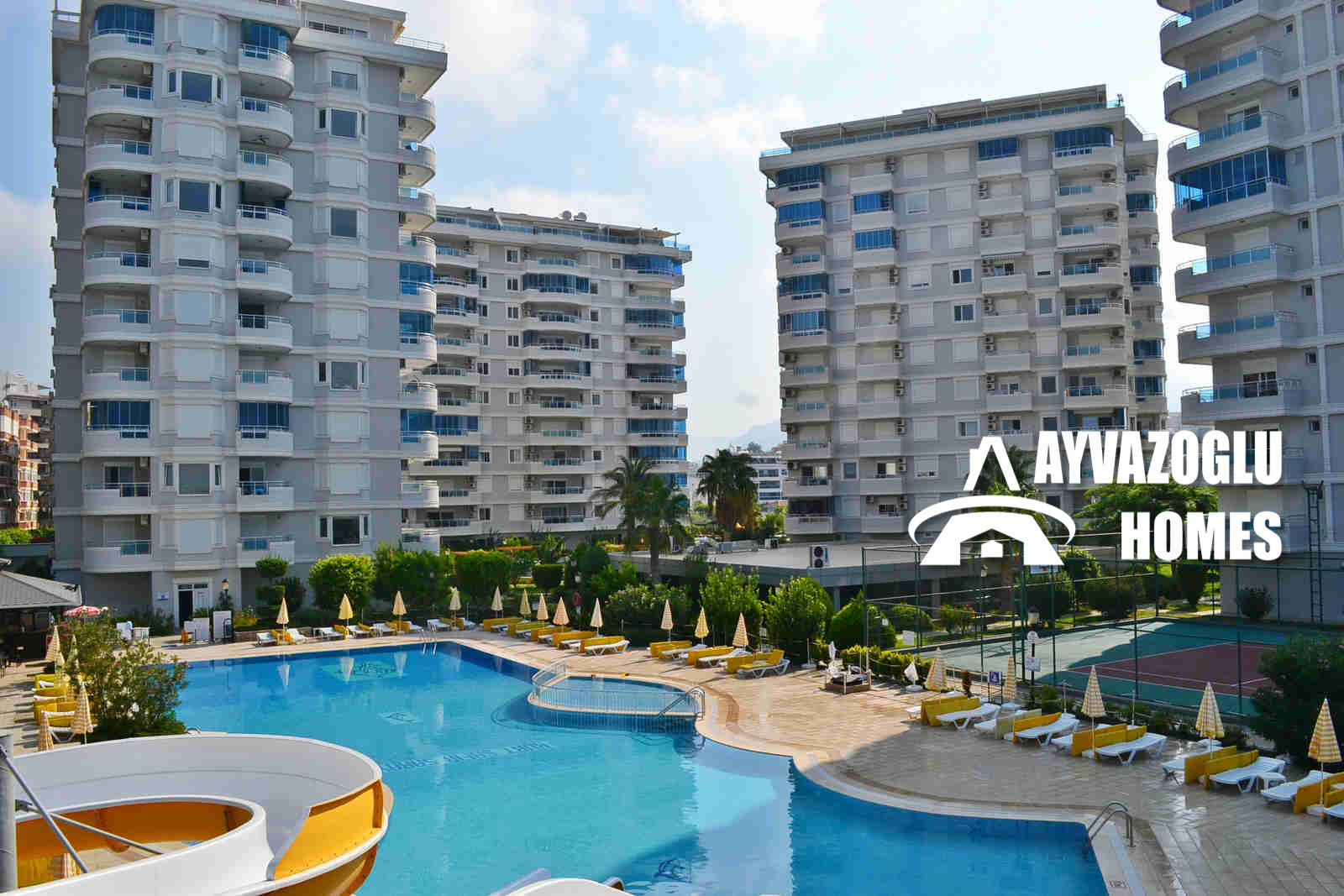 Appartement 2+1 à Tosmur — À 250 mètres de la mer, résidence en bord de rivière