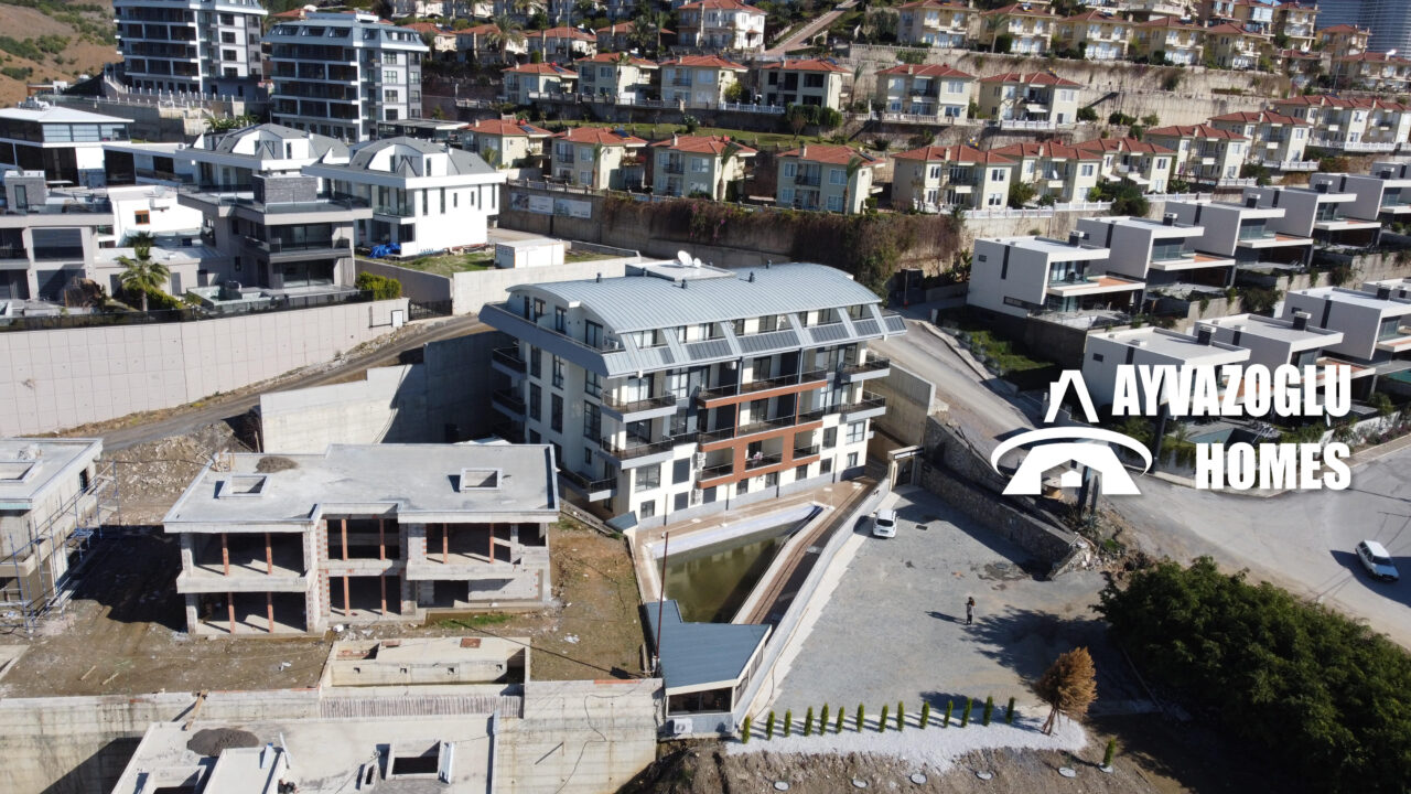 Appartement 3+1 à Kargicak — Spacieux appartement dans une résidence avec infrastructures