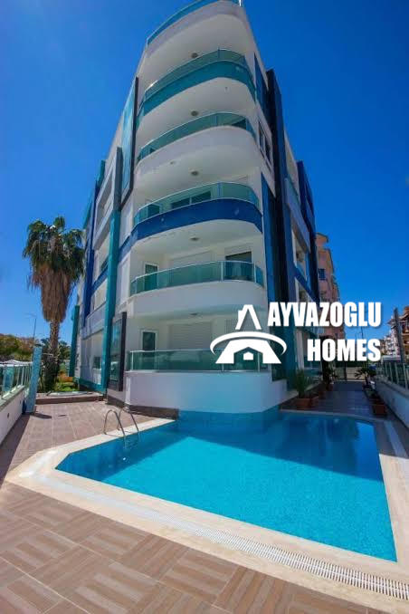 Appartement 2+1 à Oba — à seulement 200 mètres de la mer, permis de séjour possible