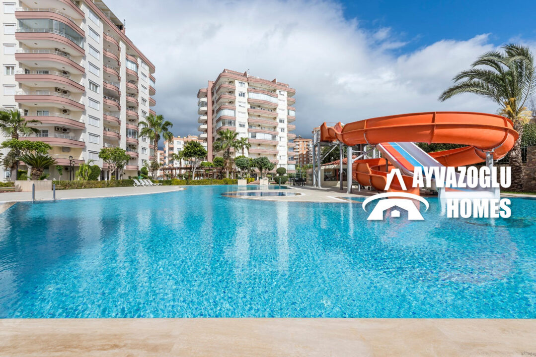 Appartement 3+1 à Tosmur — Logement spacieux près de la mer et toutes les infrastructures