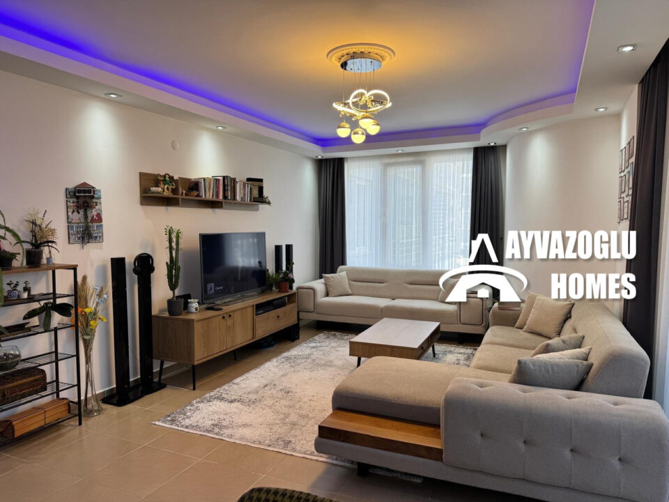 Spacious 2+1 apartment in Mahmutlar — 110,000 €