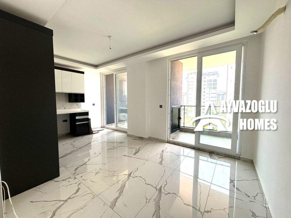 2+1 Apartment in Mahmutlar - 600 meters to the sea