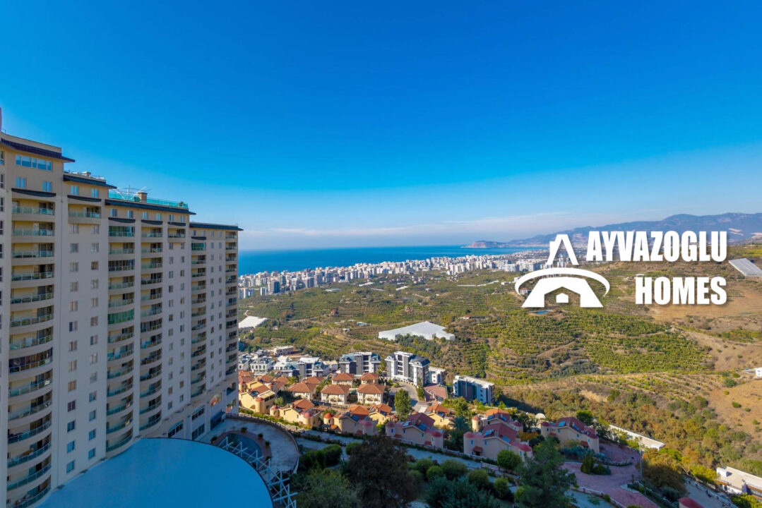 Просторная квартира 3+1 с панорамным видом на море и горы в комплексе отельного типа в Каргыджаке