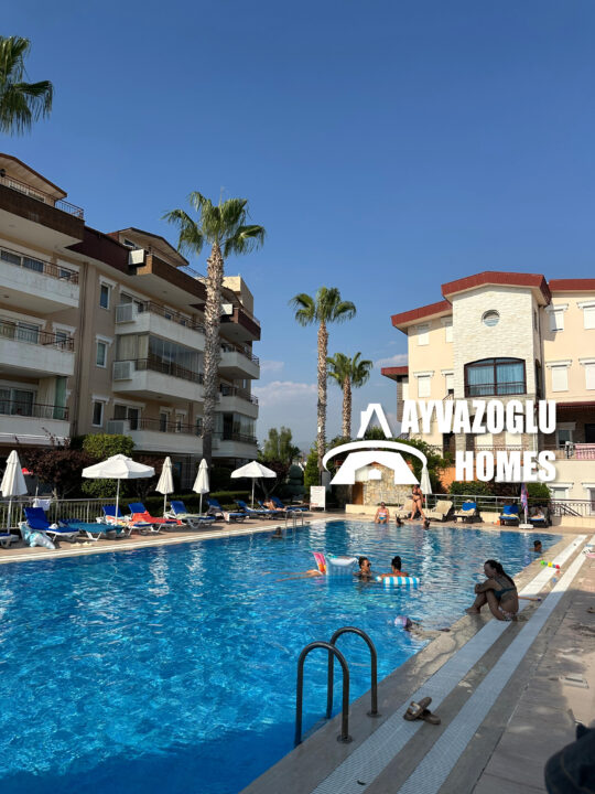 Вилла у моря в районе Тюрклер — идеальный вариант для жизни и инвестиций