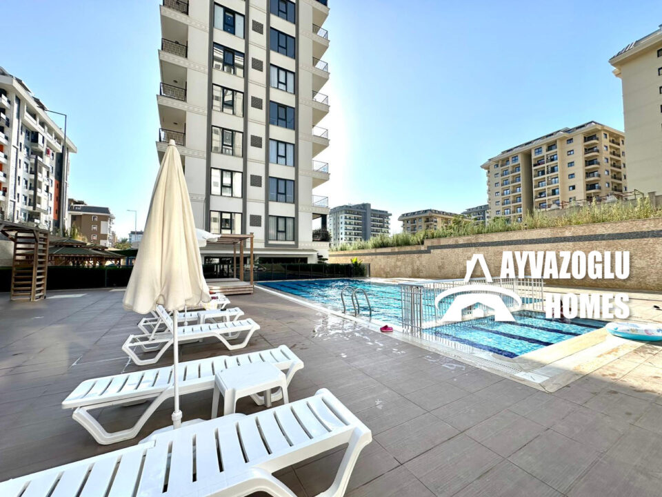 Квартира 1+1 в Махмутларе — рядом с AKDENİZ AVM, всего 500 м до моря